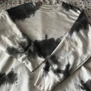 Tie dye sweatshirt
